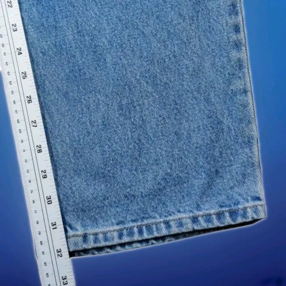 LLBean 100% Cotton Classic Relaxed Fit Straight Jeans Size 40x32 Blue Denim - Picture 4 of 12